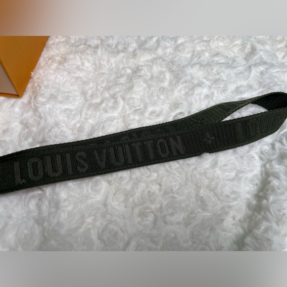 Louis Vuitton Monogram Khaki Green Multi Pochette Lanyard Key Holder 💚🤎 - Picture 11 of 16